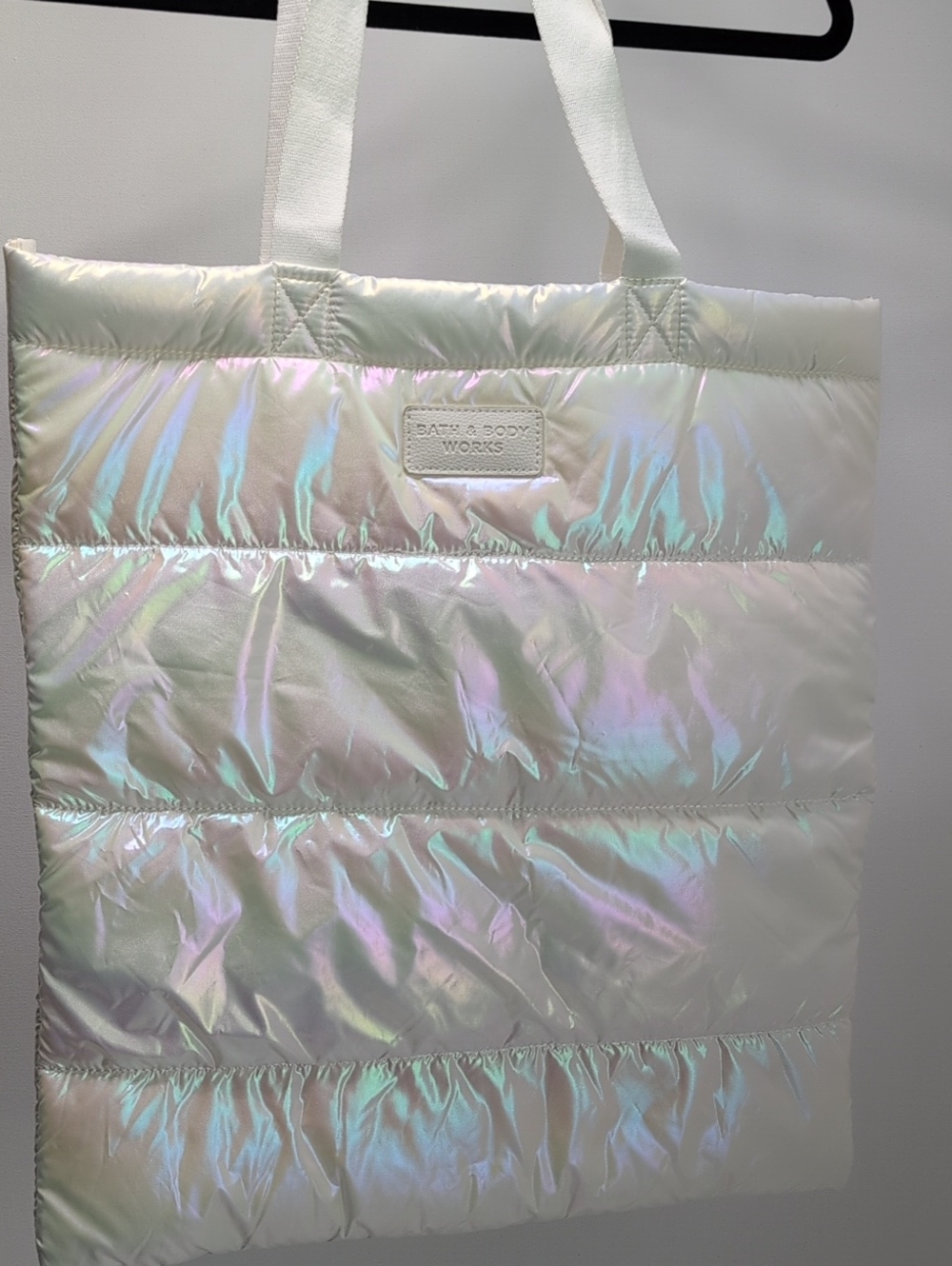 Bath & Body Works Iridescent Pearl Puffer Tote NWT From 2023 Black Friday VIP